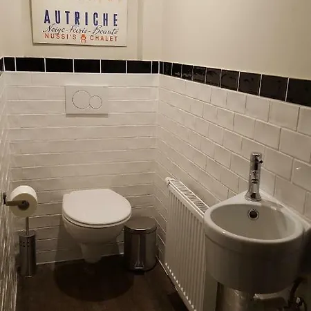 De Nussi's 4 Apartment