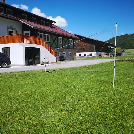 Apartment De Nussi's 4 *