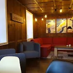 Appartement De Nussi's 4 *